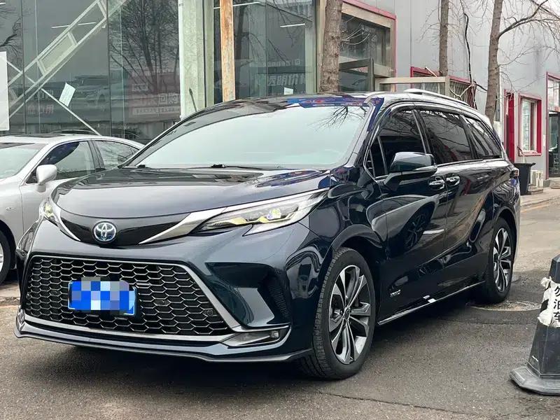 2022 Grevia 2.5L Hybrid Flagship Edition — миниатюра 1