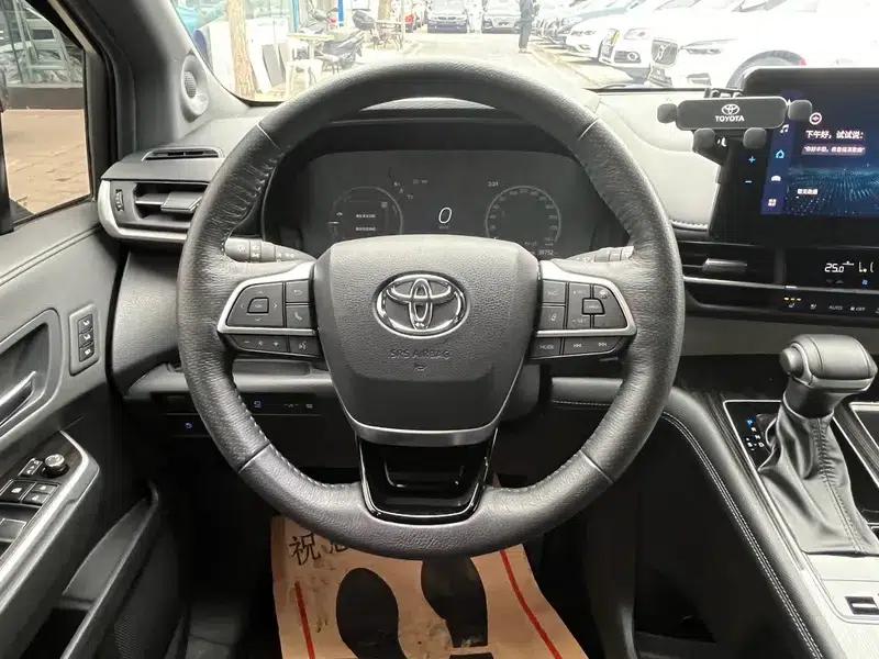 2022 Grevia 2.5L Hybrid Flagship Edition — миниатюра 17