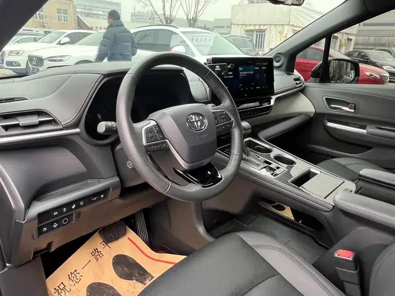 2022 Grevia 2.5L Hybrid Flagship Edition — миниатюра 22