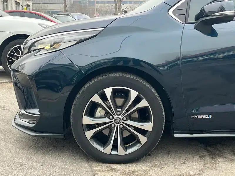 2022 Grevia 2.5L Hybrid Flagship Edition — миниатюра 10