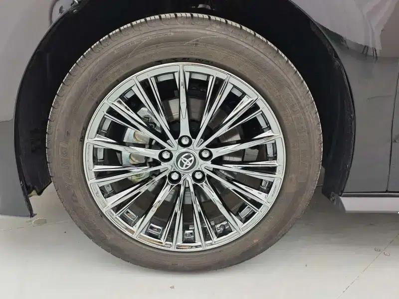 2024 Grevia Intelligent Hybrid Dual Engine 2.5L Two-Wheel Drive Comfort Edition — миниатюра 11