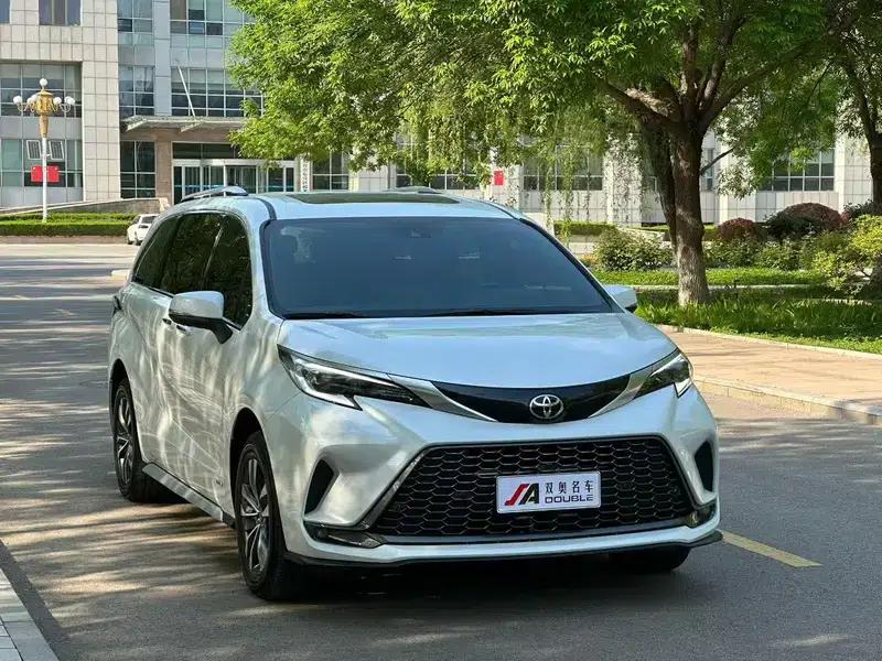 2024 Grevia Intelligent Hybrid Dual Engine 2.5L AWD Premium PLUS Edition — миниатюра 3
