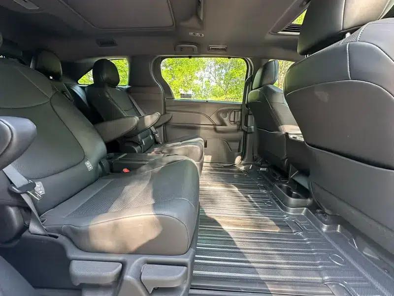 2024 Grevia Intelligent Hybrid Dual Engine 2.5L AWD Premium PLUS Edition — миниатюра 9