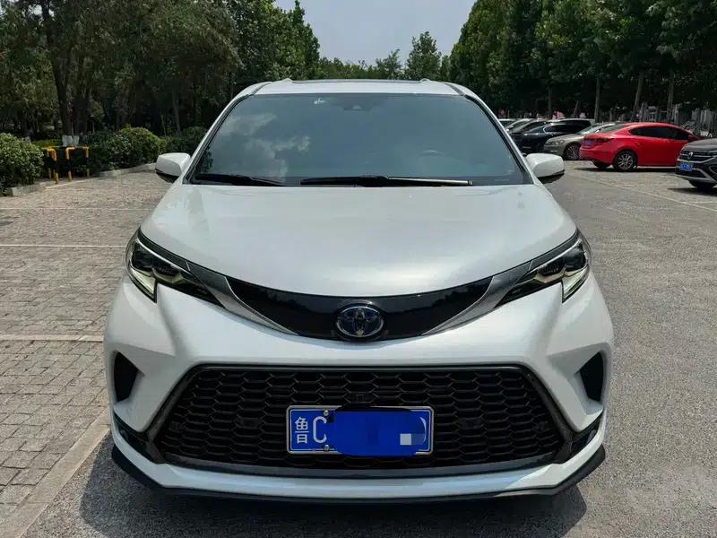 2023 Grevia Intelligent Hybrid Dual Engine 2.5L Premium PLUS — миниатюра 2