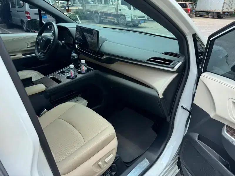 2023 Grevia Intelligent Hybrid Dual Engine 2.5L Premium PLUS — миниатюра 10