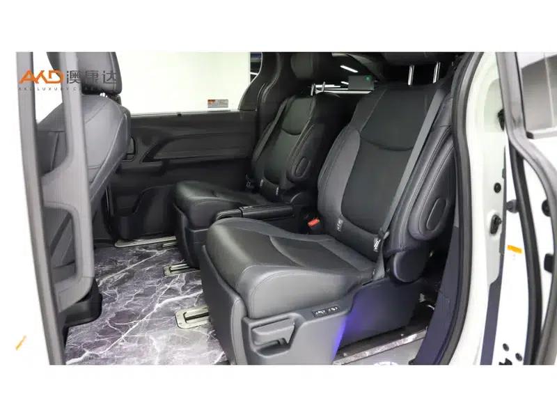 2022 Grevia 2.5L Hybrid Flagship Edition — миниатюра 8
