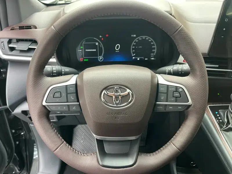 2024 Grevia Intelligent Hybrid Dual Engine 2.5L AWD Premium PLUS Edition — миниатюра 17