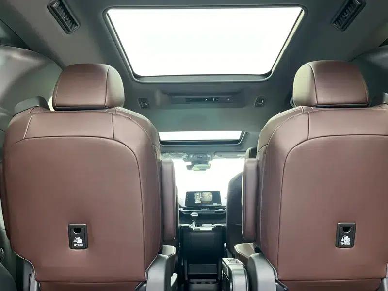 2024 Grevia Intelligent Hybrid Dual Engine 2.5L AWD Premium PLUS Edition — миниатюра 29