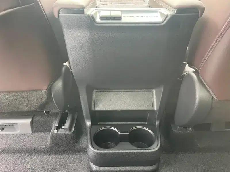 2024 Grevia Intelligent Hybrid Dual Engine 2.5L AWD Premium PLUS Edition — миниатюра 30