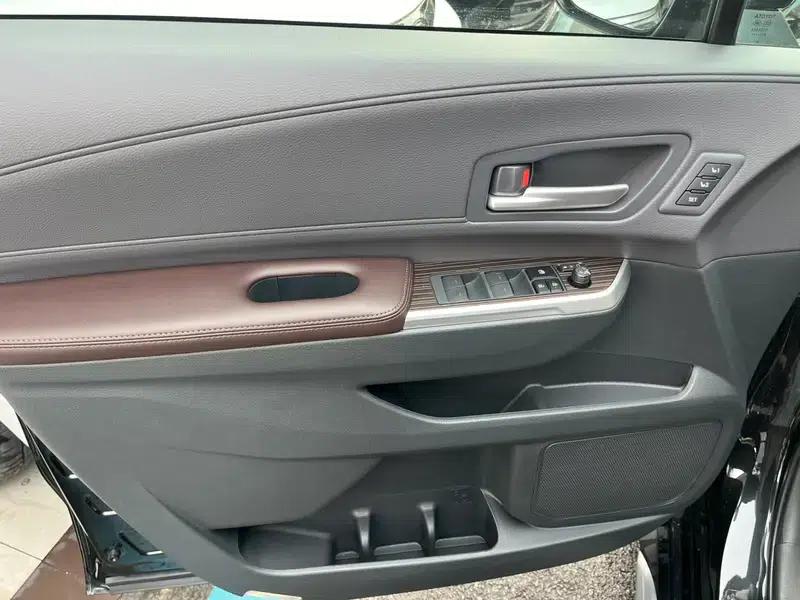 2024 Grevia Intelligent Hybrid Dual Engine 2.5L AWD Premium PLUS Edition — миниатюра 7