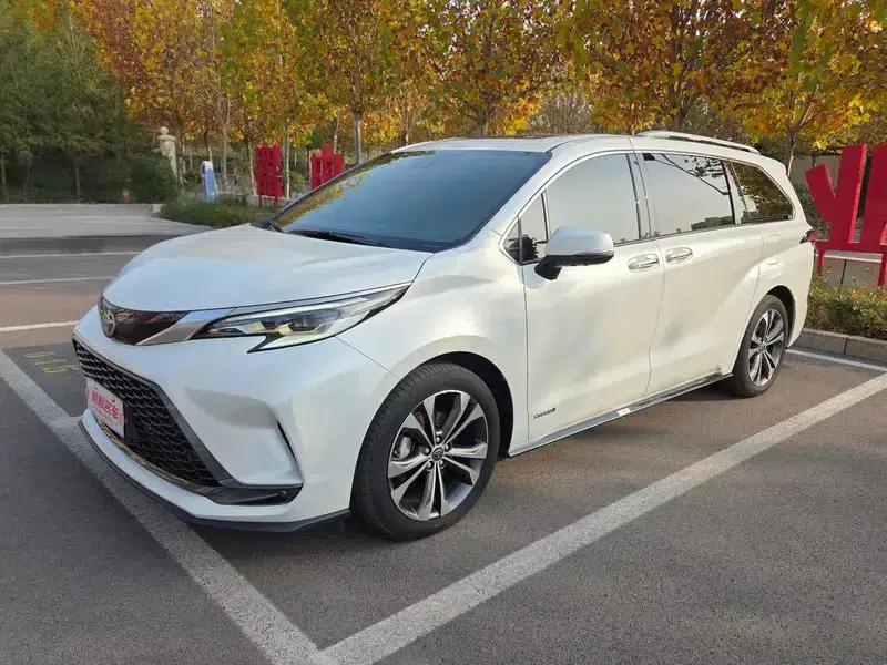 2022 Grevia 2.5L Hybrid Flagship Edition — миниатюра 1