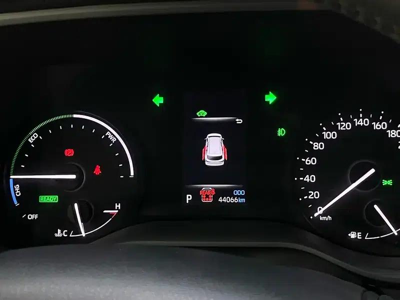 2022 Grevia 2.5L Hybrid Premium Edition — миниатюра 21