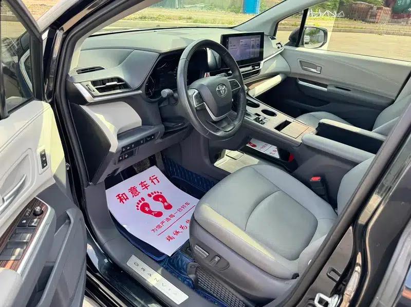 2023 Grevia Intelligent Hybrid Dual Engine 2.5L Premium PLUS — миниатюра 8