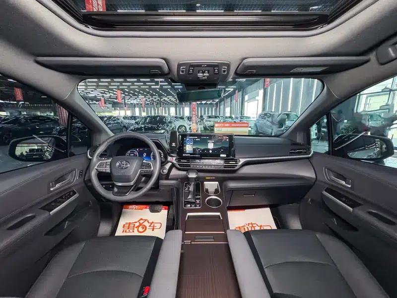 2024 Grevia Intelligent Hybrid Dual Engine 2.5L Two-Wheel Drive Premium PLUS Edition — миниатюра 11