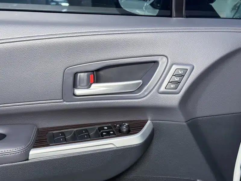 2024 Grevia Intelligent Hybrid Dual Engine 2.5L Two-Wheel Drive Premium PLUS Edition — миниатюра 8