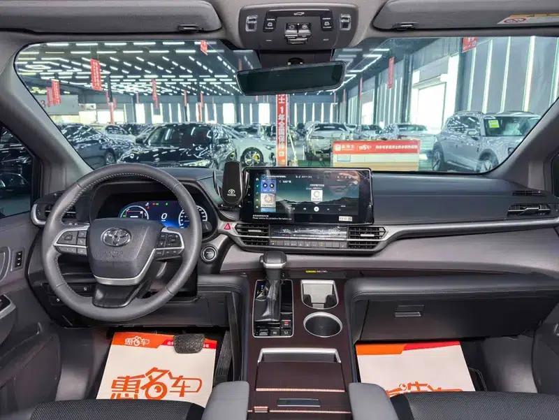 2024 Grevia Intelligent Hybrid Dual Engine 2.5L Two-Wheel Drive Premium PLUS Edition — миниатюра 10