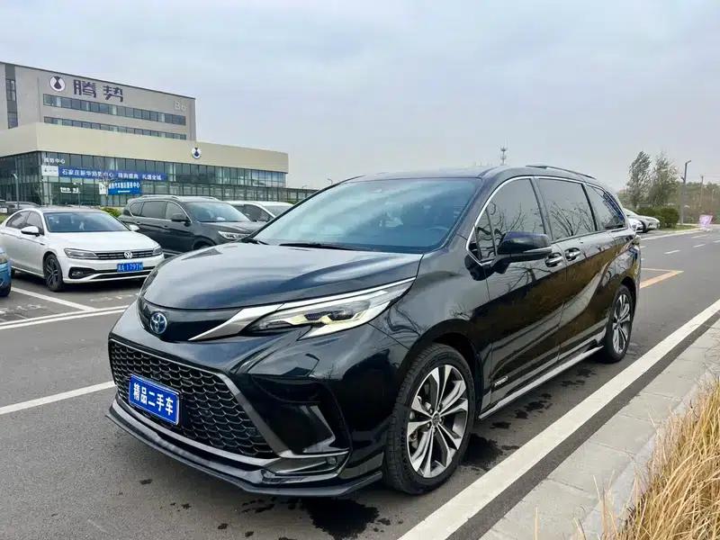 2023 Grevia Intelligent Hybrid Dual Engine 2.5L Premium PLUS — миниатюра 1