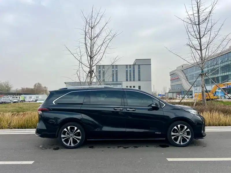 2023 Grevia Intelligent Hybrid Dual Engine 2.5L Premium PLUS — миниатюра 7