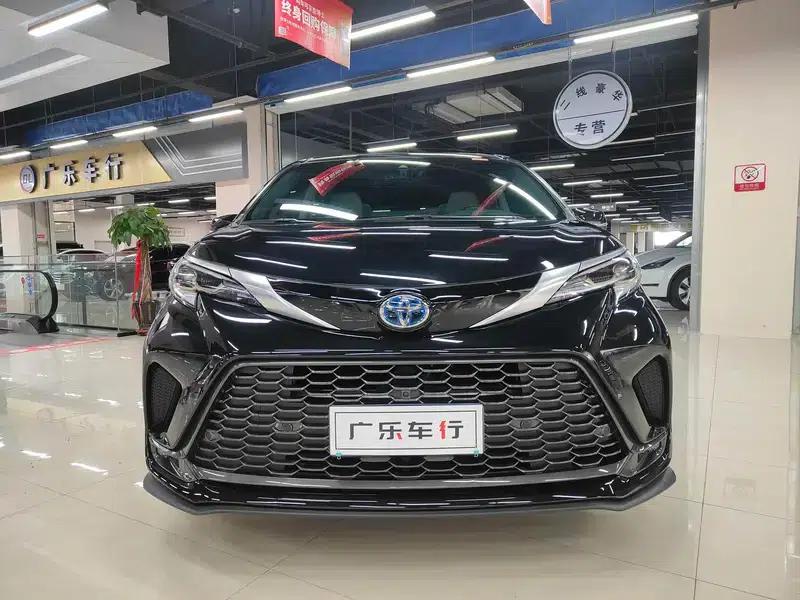 2024 Grevia Intelligent Hybrid Dual Engine 2.5L Two-Wheel Drive Premium PLUS Edition — миниатюра 2