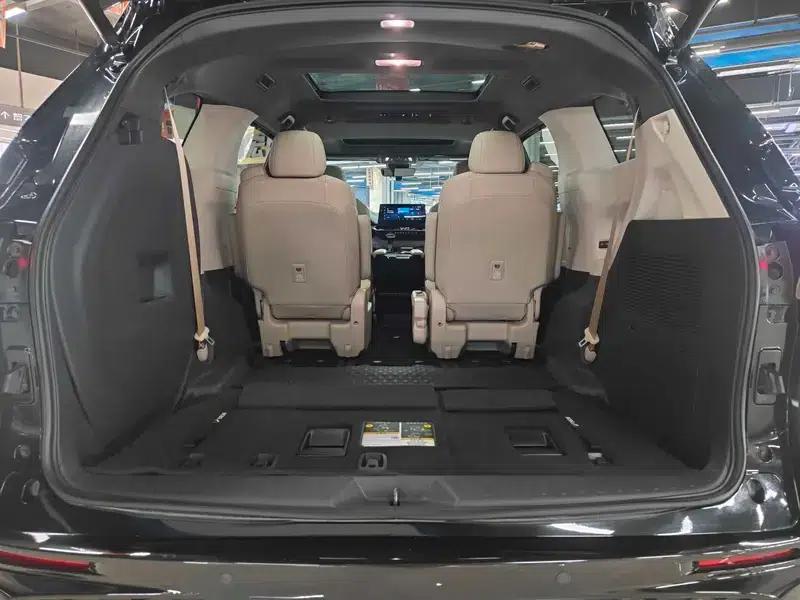 2024 Grevia Intelligent Hybrid Dual Engine 2.5L Two-Wheel Drive Premium PLUS Edition — миниатюра 20