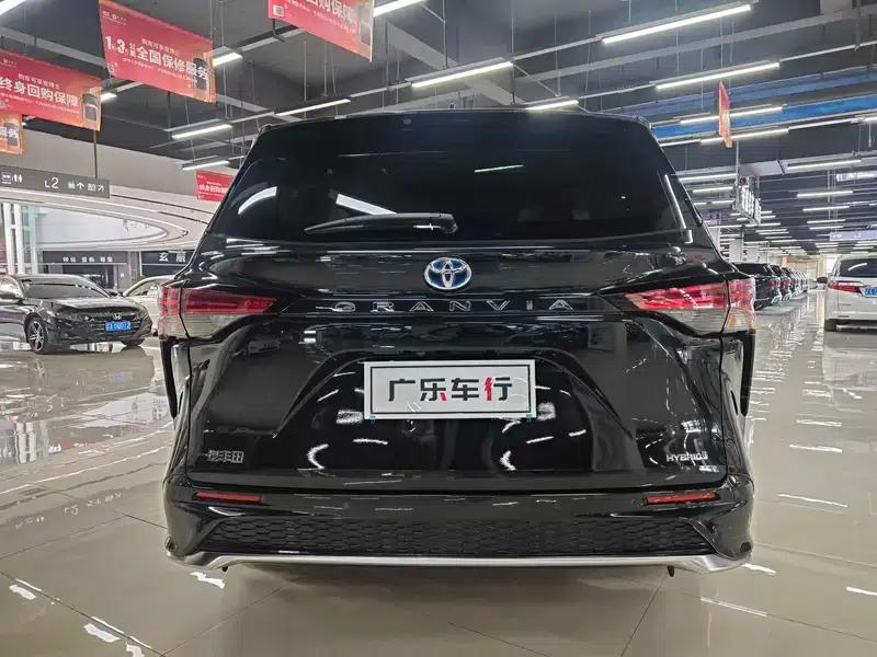 2024 Grevia Intelligent Hybrid Dual Engine 2.5L Two-Wheel Drive Premium PLUS Edition — миниатюра 5