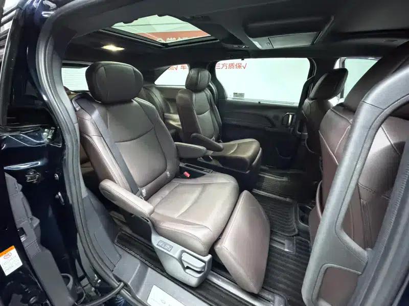 2023 Grevia Intelligent Hybrid Dual Engine 2.5L Flagship VIP — миниатюра 11