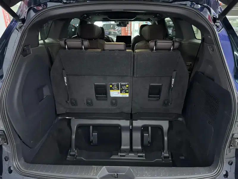 2023 Grevia Intelligent Hybrid Dual Engine 2.5L Flagship VIP — миниатюра 17