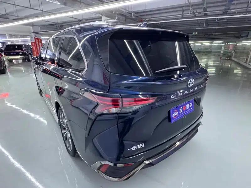 2023 Grevia Intelligent Hybrid Dual Engine 2.5L Flagship VIP — миниатюра 4