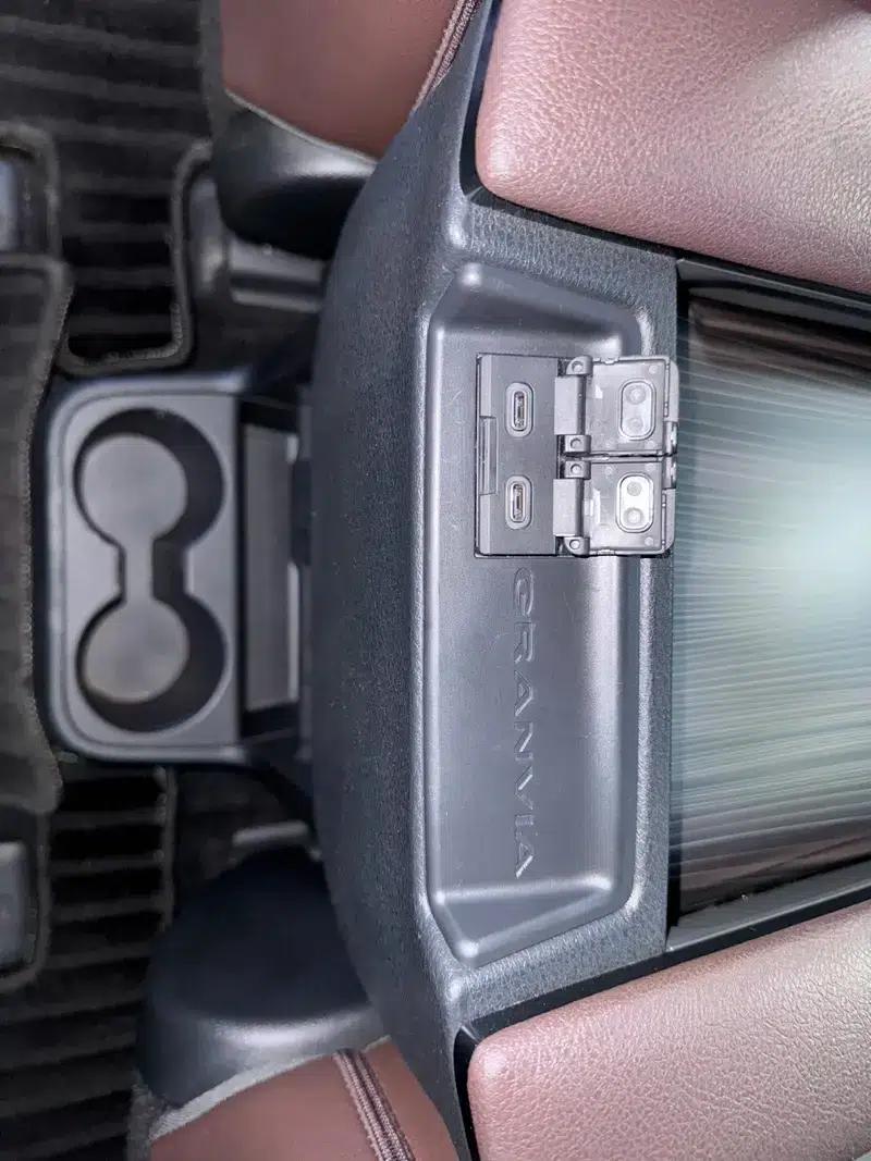 2023 Grevia Intelligent Hybrid Dual Engine 2.5L Flagship VIP — миниатюра 9