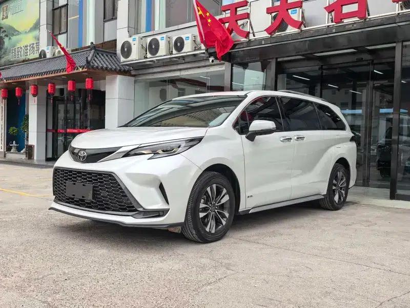 2024 Grevia Intelligent Hybrid Dual Engine 2.5L AWD Premium PLUS Edition — миниатюра 1