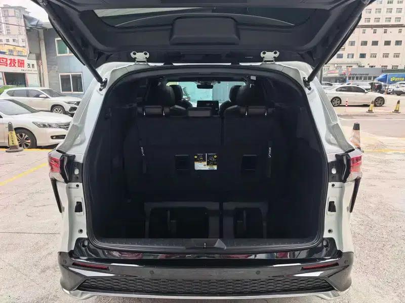 2024 Grevia Intelligent Hybrid Dual Engine 2.5L AWD Premium PLUS Edition — миниатюра 14