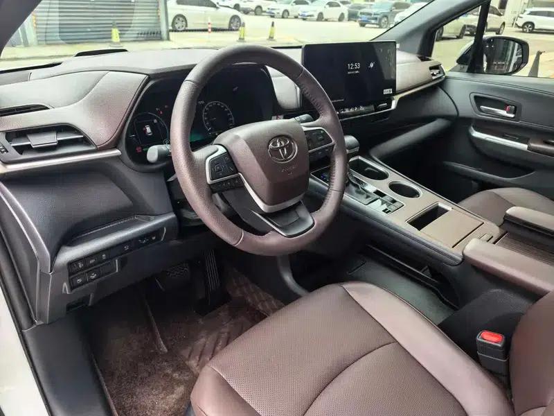 2024 Grevia Intelligent Hybrid Dual Engine 2.5L AWD Premium PLUS Edition — миниатюра 21