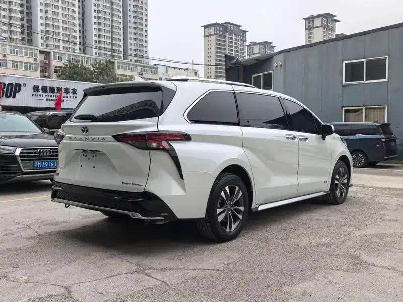 2024 Grevia Intelligent Hybrid Dual Engine 2.5L AWD Premium PLUS Edition — миниатюра 5