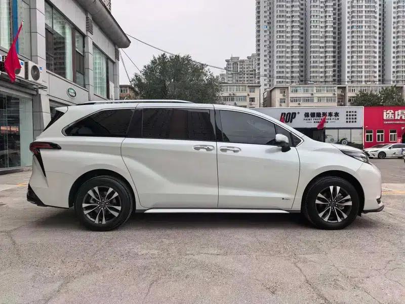 2024 Grevia Intelligent Hybrid Dual Engine 2.5L AWD Premium PLUS Edition — миниатюра 6