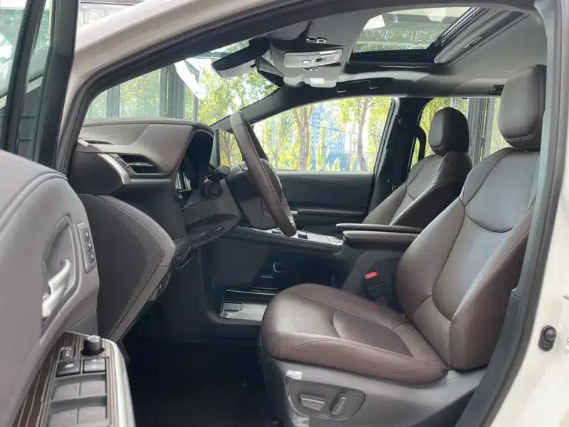 2024 Grevia Intelligent Hybrid Dual Engine 2.5L AWD Premium PLUS Edition — миниатюра 28
