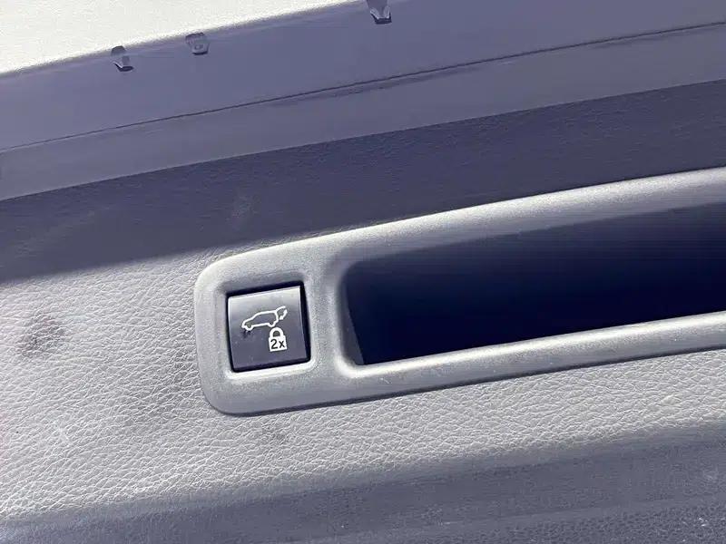 2023 Grevia Intelligent Hybrid Dual Engine 2.5L Premium PLUS — миниатюра 13