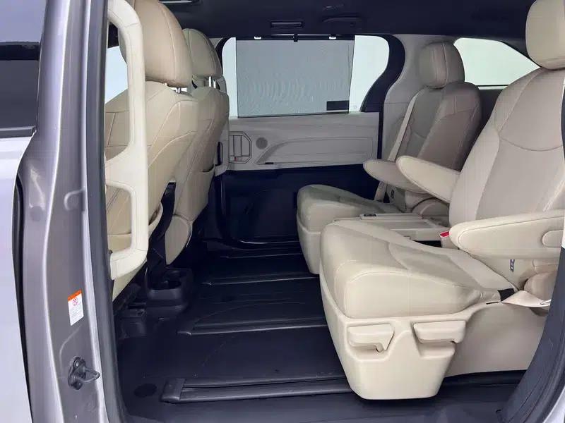 2023 Grevia Intelligent Hybrid Dual Engine 2.5L Premium PLUS — миниатюра 27