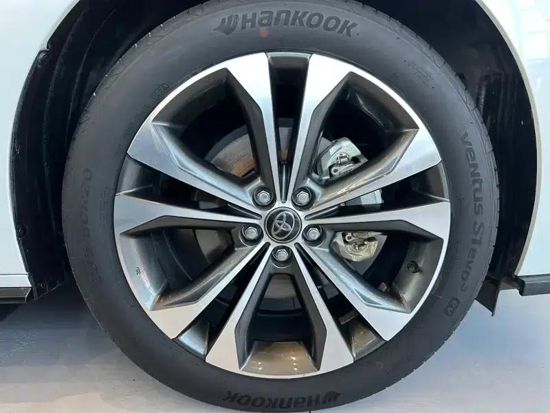 2022 Grevia 2.5L Hybrid Flagship Edition — миниатюра 14