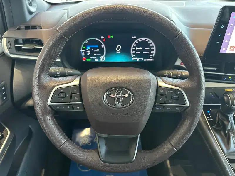 2022 Grevia 2.5L Hybrid Flagship Edition — миниатюра 18