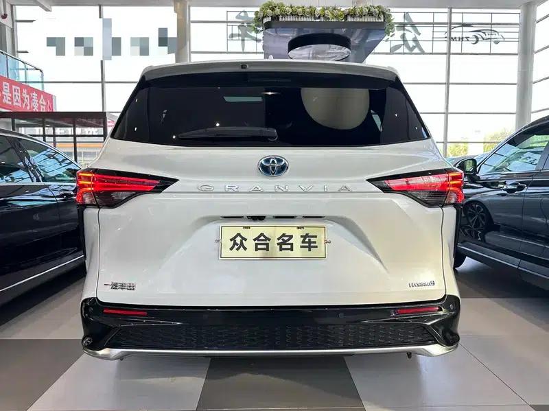 2022 Grevia 2.5L Hybrid Flagship Edition — миниатюра 5