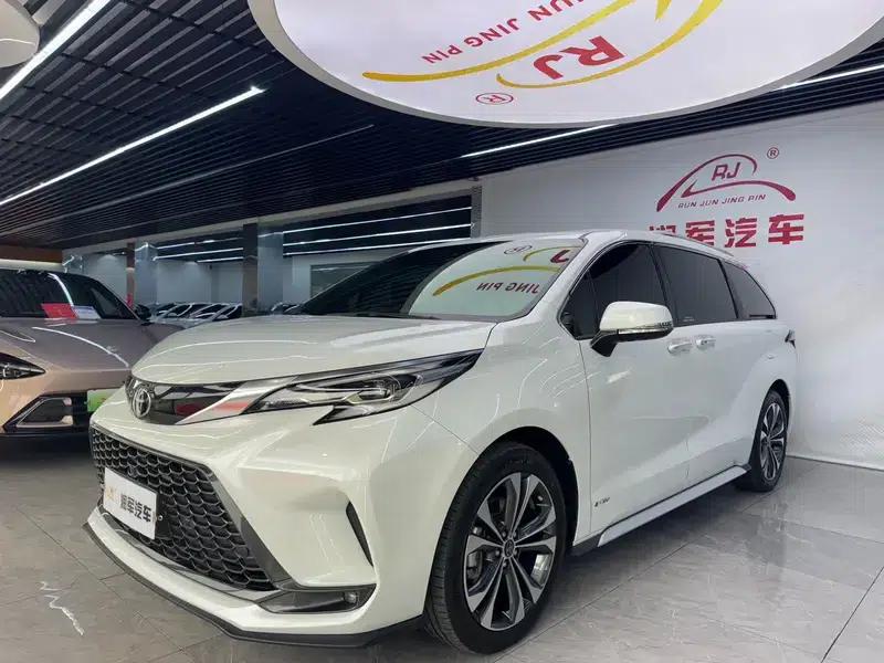 2024 Grevia Intelligent Hybrid Dual Engine 2.5L Two-Wheel Drive Premium PLUS Edition — миниатюра 1