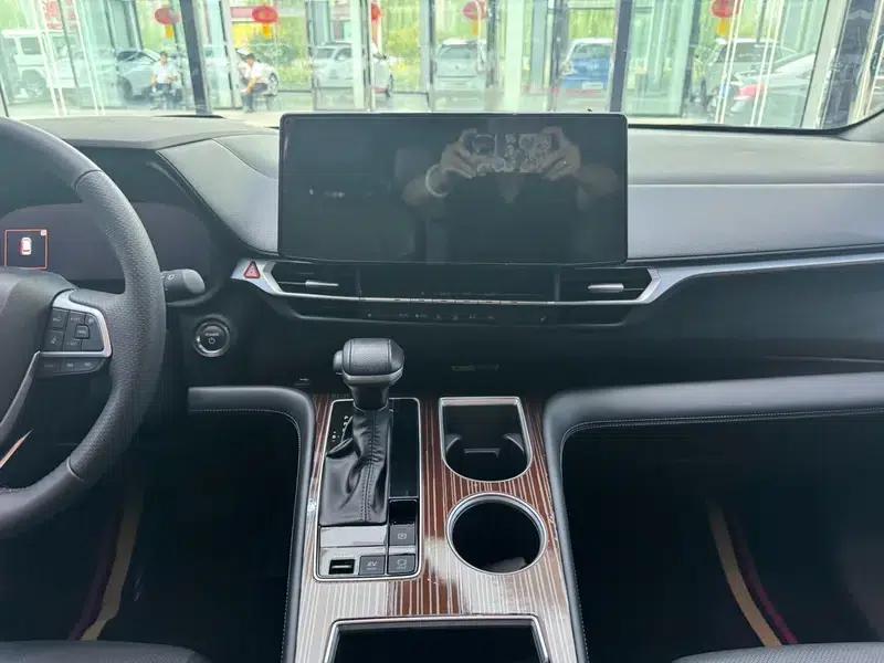 2024 Grevia Intelligent Hybrid Dual Engine 2.5L Two-Wheel Drive Premium PLUS Edition — миниатюра 11
