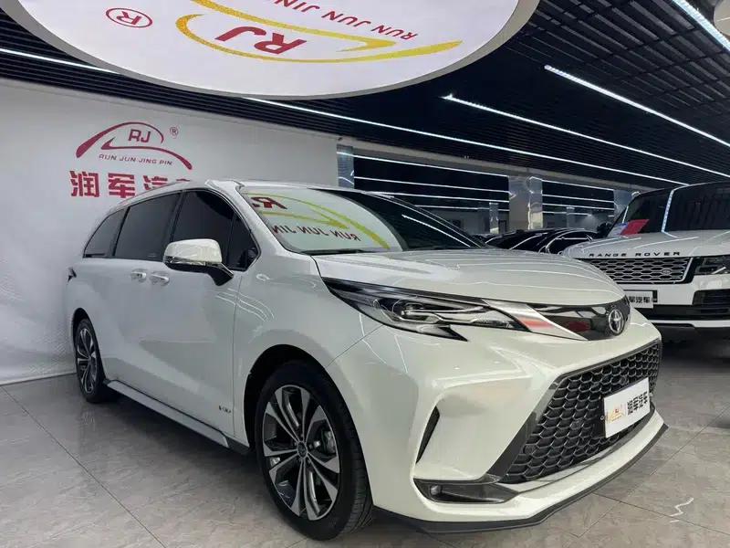 2024 Grevia Intelligent Hybrid Dual Engine 2.5L Two-Wheel Drive Premium PLUS Edition — миниатюра 3