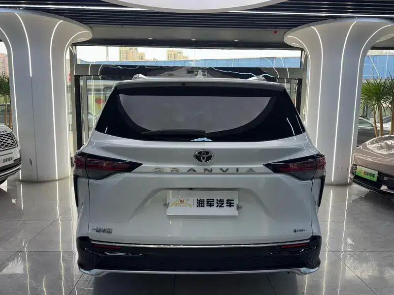 2024 Grevia Intelligent Hybrid Dual Engine 2.5L Two-Wheel Drive Premium PLUS Edition — миниатюра 5
