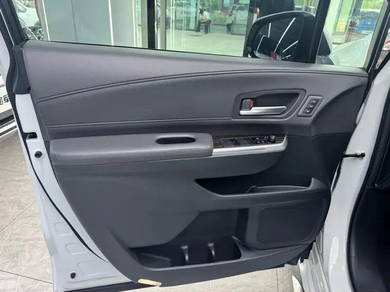 2024 Grevia Intelligent Hybrid Dual Engine 2.5L Two-Wheel Drive Premium PLUS Edition — миниатюра 9