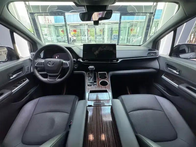2024 Grevia Intelligent Hybrid Dual Engine 2.5L Two-Wheel Drive Premium PLUS Edition — миниатюра 10