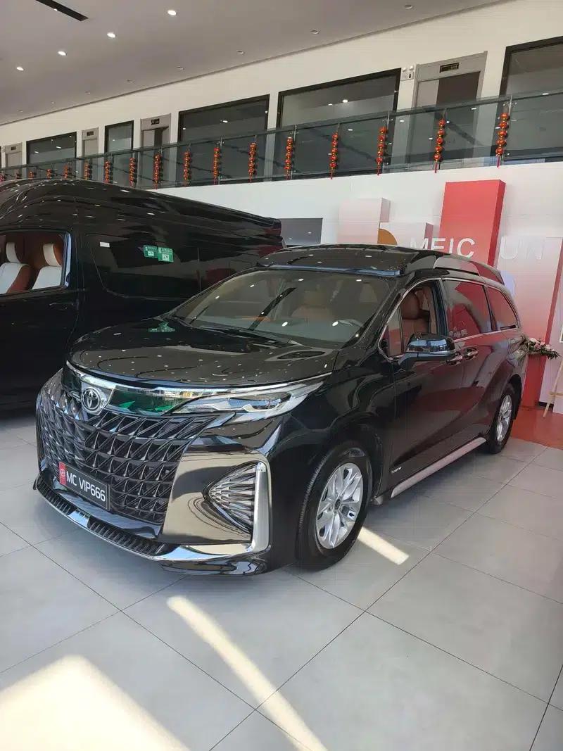 2024 Grevia Intelligent Hybrid Dual Engine 2.5L Two-Wheel Drive Comfort Edition — миниатюра 1