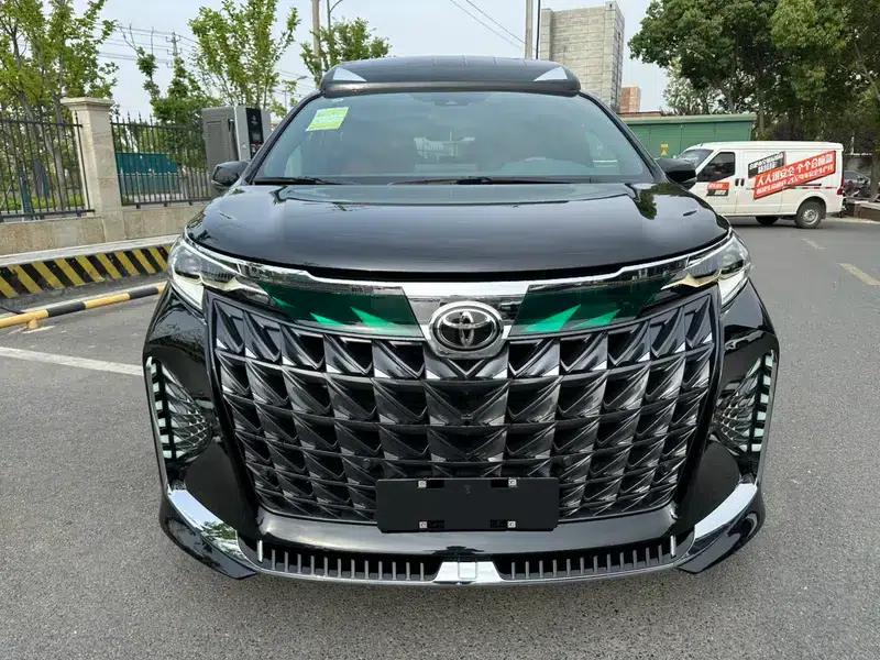 2024 Grevia Intelligent Hybrid Dual Engine 2.5L Two-Wheel Drive Premium PLUS Edition — миниатюра 2