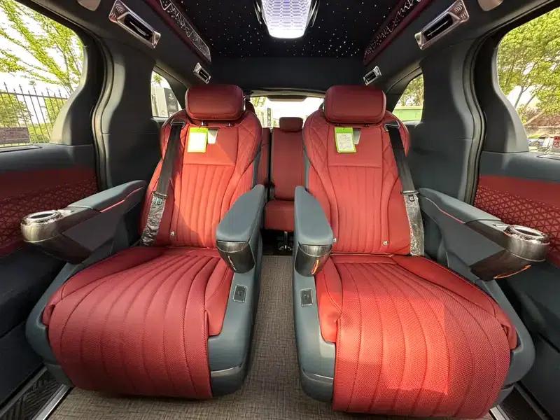 2024 Grevia Intelligent Hybrid Dual Engine 2.5L Two-Wheel Drive Premium PLUS Edition — миниатюра 15