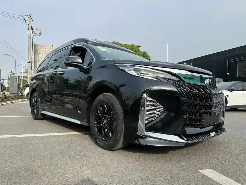 2024 Grevia Intelligent Hybrid Dual Engine 2.5L Two-Wheel Drive Premium PLUS Edition — миниатюра 3
